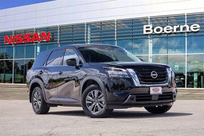 Used 2024 Nissan Pathfinder S