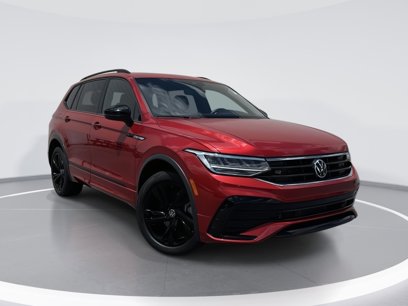 Certified 2024 Volkswagen Tiguan SE R-Line