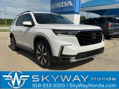 Used 2025 Honda Pilot Elite