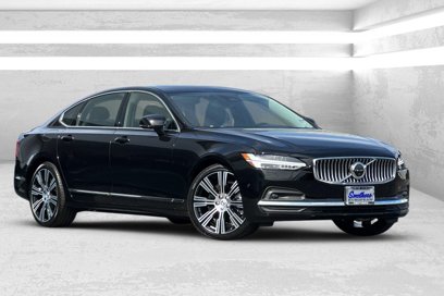 New 2025 Volvo S90 B6 Plus w/ Protection Package Premier