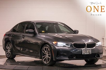 Certified 2022 BMW 330i Sedan w/ Premium Package 2