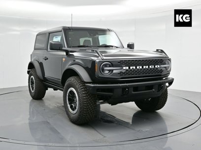 New 2023 Ford Bronco Badlands w/ Sasquatch Package
