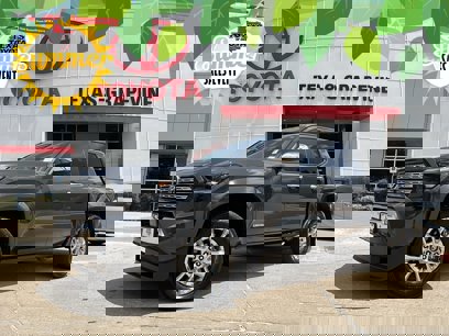 Used 2025 Toyota Tacoma Limited