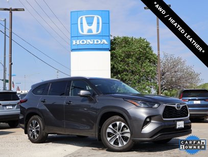 Used 2022 Toyota Highlander XLE