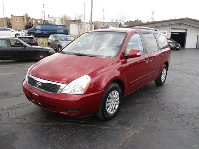 Used 2012 Kia Sedona LX