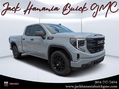 Used 2025 GMC Sierra 1500 Pro w/ Graphite Edition
