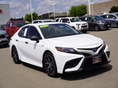 Used 2021 Toyota Camry SE