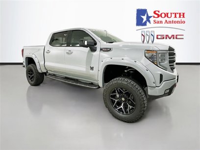 New 2025 GMC Sierra 1500 AT4 w/ AT4 Premium Package