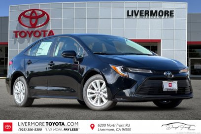 New 2025 Toyota Corolla LE