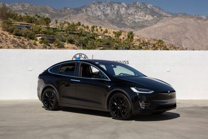 Used 2018 Tesla Model X 75D