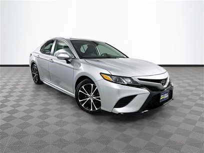 Certified 2020 Toyota Camry SE w/ Cold Weather Package