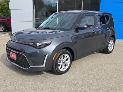 Used 2023 Kia Soul LX w/ LX Technology Package