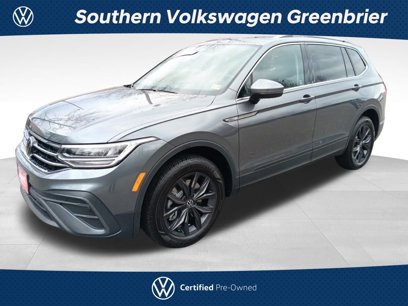Used 2024 Volkswagen Tiguan SE w/ Panoramic Sunroof Package