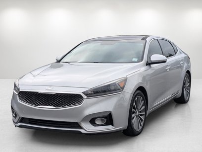 Used 2017 Kia Cadenza Premium w/ Luxury Package