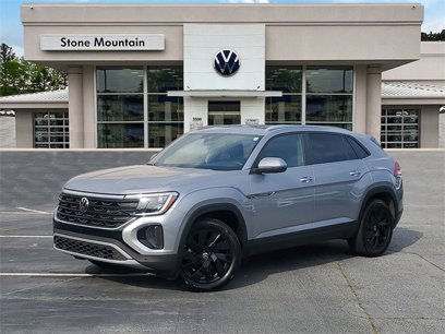 Used 2024 Volkswagen Atlas Cross Sport SE w/ Black Wheel Package