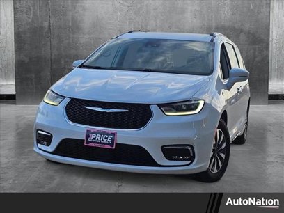 Used 2021 Chrysler Pacifica Touring-L