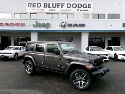 New 2024 Jeep Wrangler Unlimited w/ Convenience Group