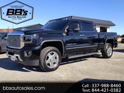 Used 2015 GMC Sierra 2500 Denali w/ Duramax Plus Package