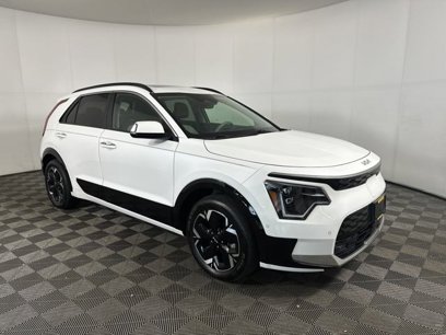 Used 2023 Kia Niro Wave w/ Wave Preserve Package