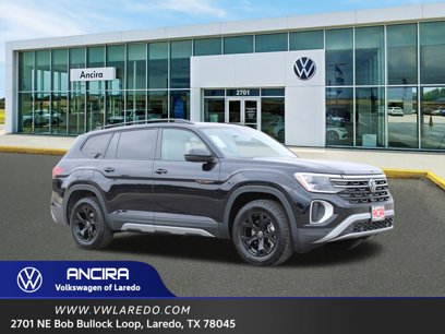 New 2025 Volkswagen Atlas Peak Edition SE