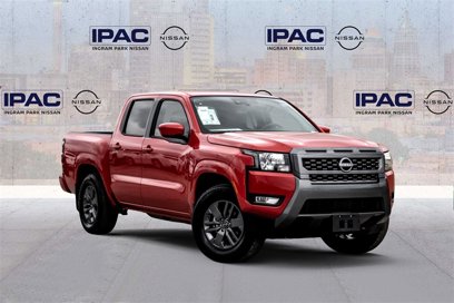 New 2025 Nissan Frontier SV w/ SV Convenience Package