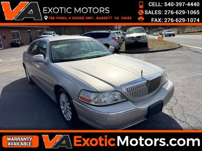 Used 2004 Lincoln Town Car Signature