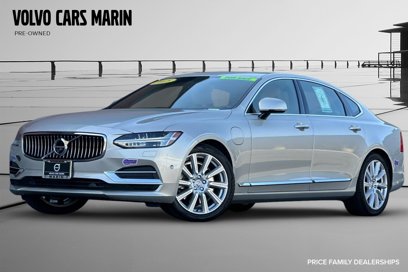 Used 2018 Volvo S90 T8 Inscription w/ Convenience Package