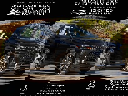 New 2025 Lexus UX 300h FWD