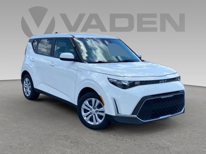 Used 2023 Kia Soul LX