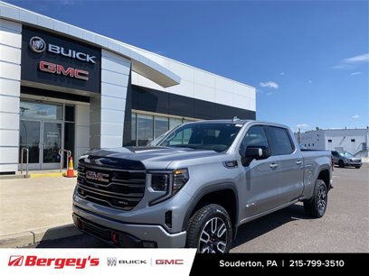 New 2025 GMC Sierra 1500 AT4 w/ AT4 Premium Package