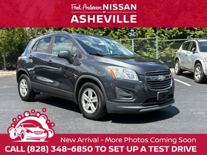 Used 2016 Chevrolet Trax LT w/ LT Sun and Sound Package