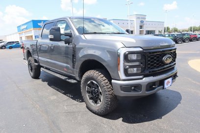 New 2025 Ford F250 Lariat w/ Tremor Off-Road Package