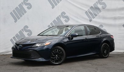 Used 2020 Toyota Camry LE w/ Carpet Mat Package