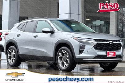 New 2025 Chevrolet Trax LT w/ Driver Confidence Package