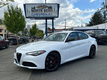 Used 2020 Alfa Romeo Giulia Sprint w/ Nero Edizione