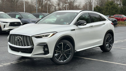 New 2025 INFINITI QX55 Essential