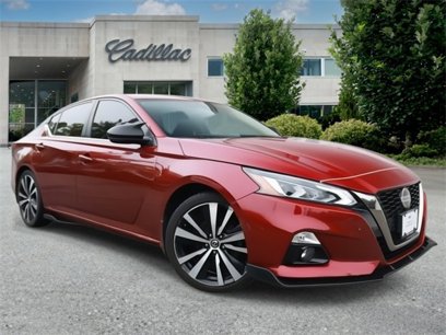 Used 2019 Nissan Altima 2.5 SR w/ SR Premium Package