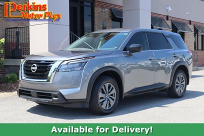 Used 2024 Nissan Pathfinder S