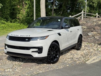 New 2025 Land Rover Range Rover Sport SE