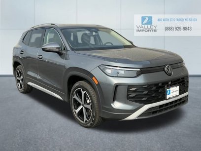 New 2025 Volkswagen Tiguan SE