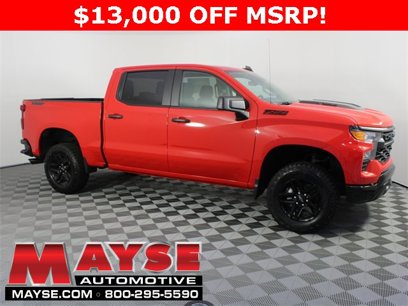 New 2025 Chevrolet Silverado 1500 Custom Trail Boss w/ Dark Appearance Package