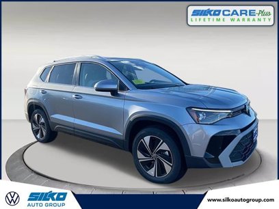 New 2025 Volkswagen Taos SE