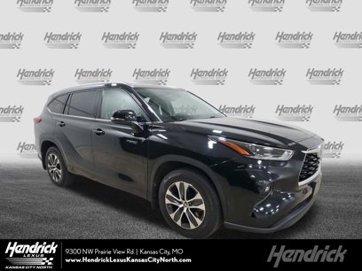 Used 2021 Toyota Highlander XLE