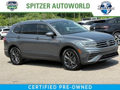 Used 2022 Volkswagen Tiguan SE w/ Panoramic Sunroof Package