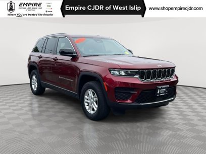 Certified 2022 Jeep Grand Cherokee Laredo w/ Luxury Tech Group I