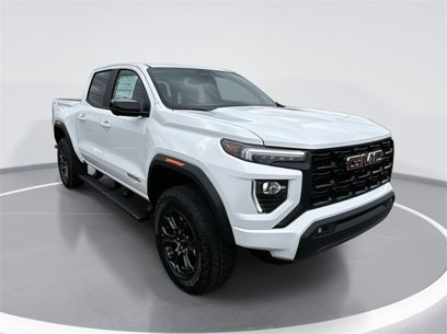New 2025 GMC Canyon Elevation w/ Convenience Package