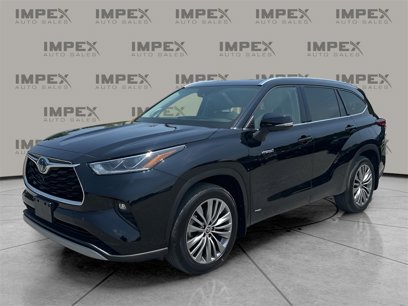 Used 2021 Toyota Highlander Platinum