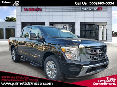 New 2024 Nissan Titan SV w/ SV Convenience Package