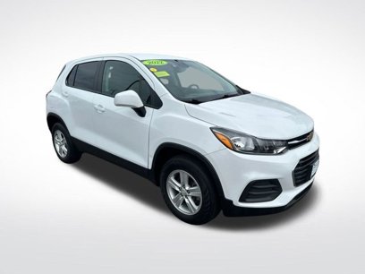 Used 2022 Chevrolet Trax LS w/ Tint and Cruise Package