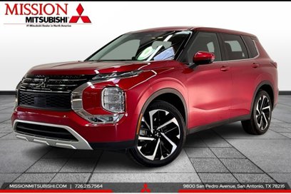 Used 2023 Mitsubishi Outlander SE